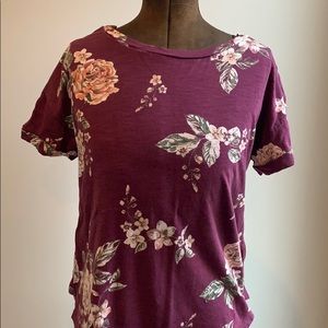 Magenta stone short sleeve shirt.